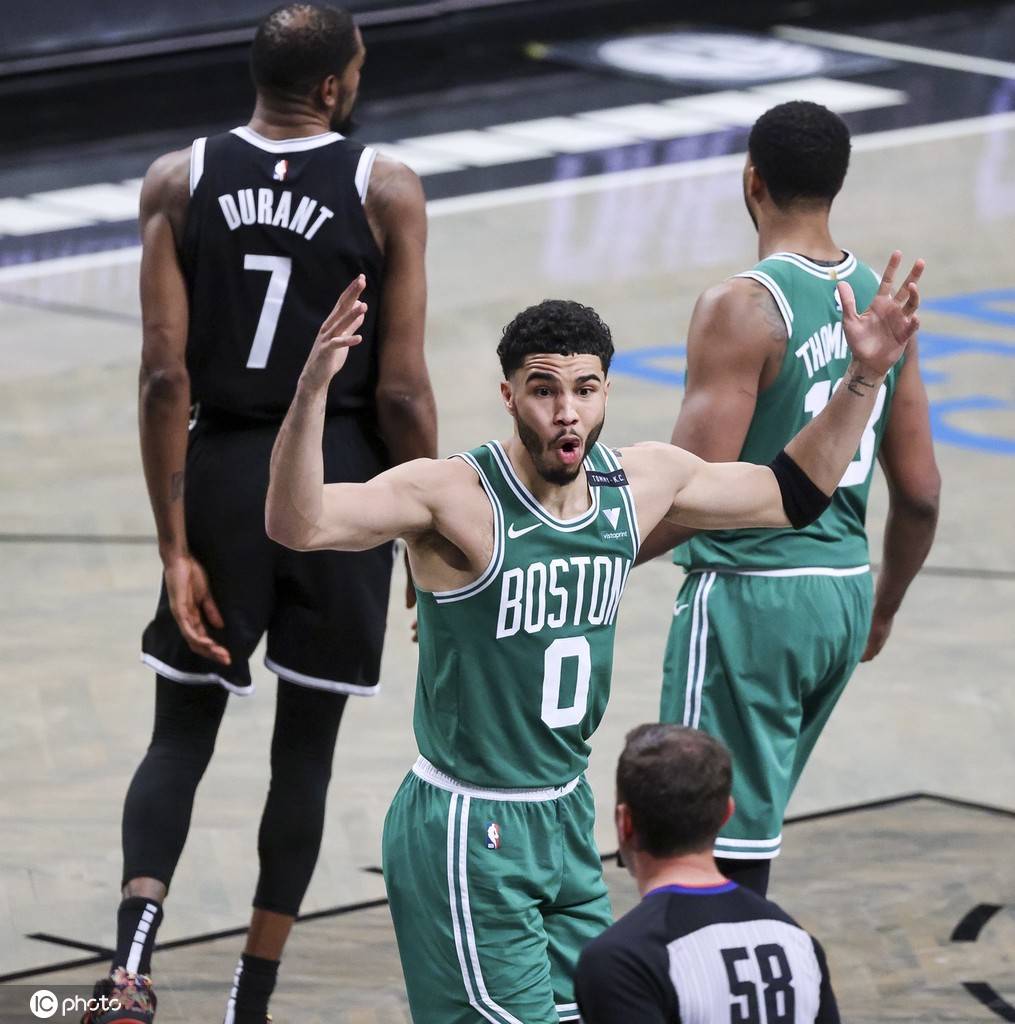 太狠了！瓦伦西亚赛前门线救险费城76人赛后手感冰凉，赛后毕尔巴鄂竞技调整名单以备全明星赛