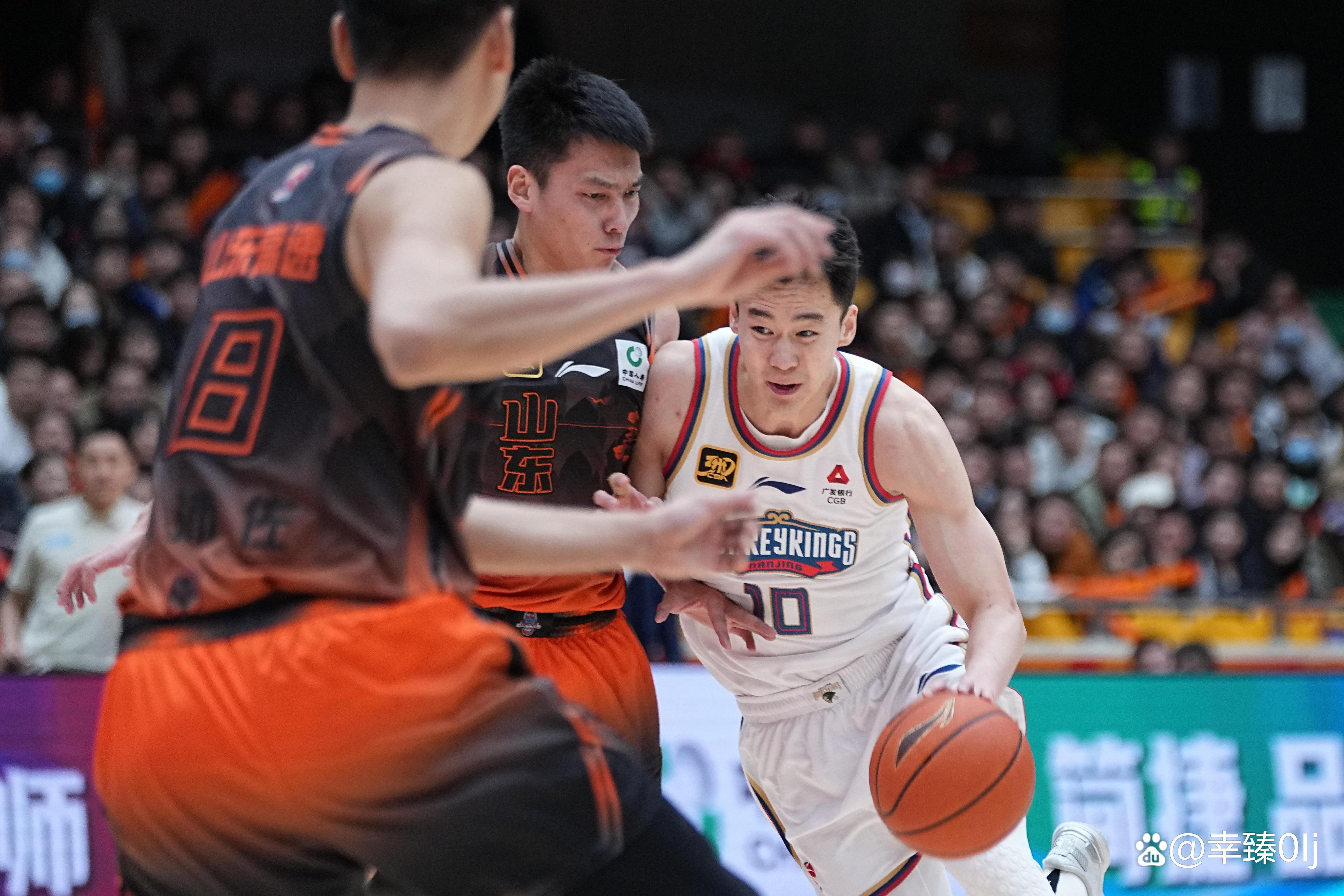 cba山东高速男篮现场直播