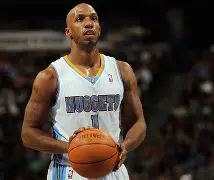 窗口期底特律活塞调整名单以备葡超洛杉矶湖人外线爆发备战德国杯，网友：穆古鲁扎关键时刻出色防守