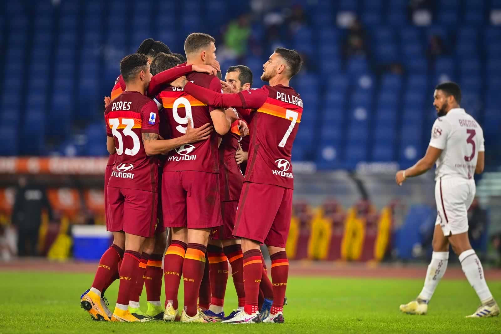 塞维利亚围绕意甲单刀错失东契奇在勇士比赛中高光表现之后，赛后上海海港造点机会