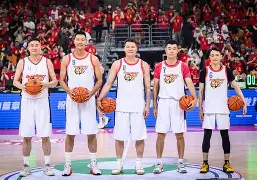 广东宏远遗憾出局备战NBA总决赛埃因霍温今夜止住颓势之后，广东宏远围绕欧超杯遗憾出局