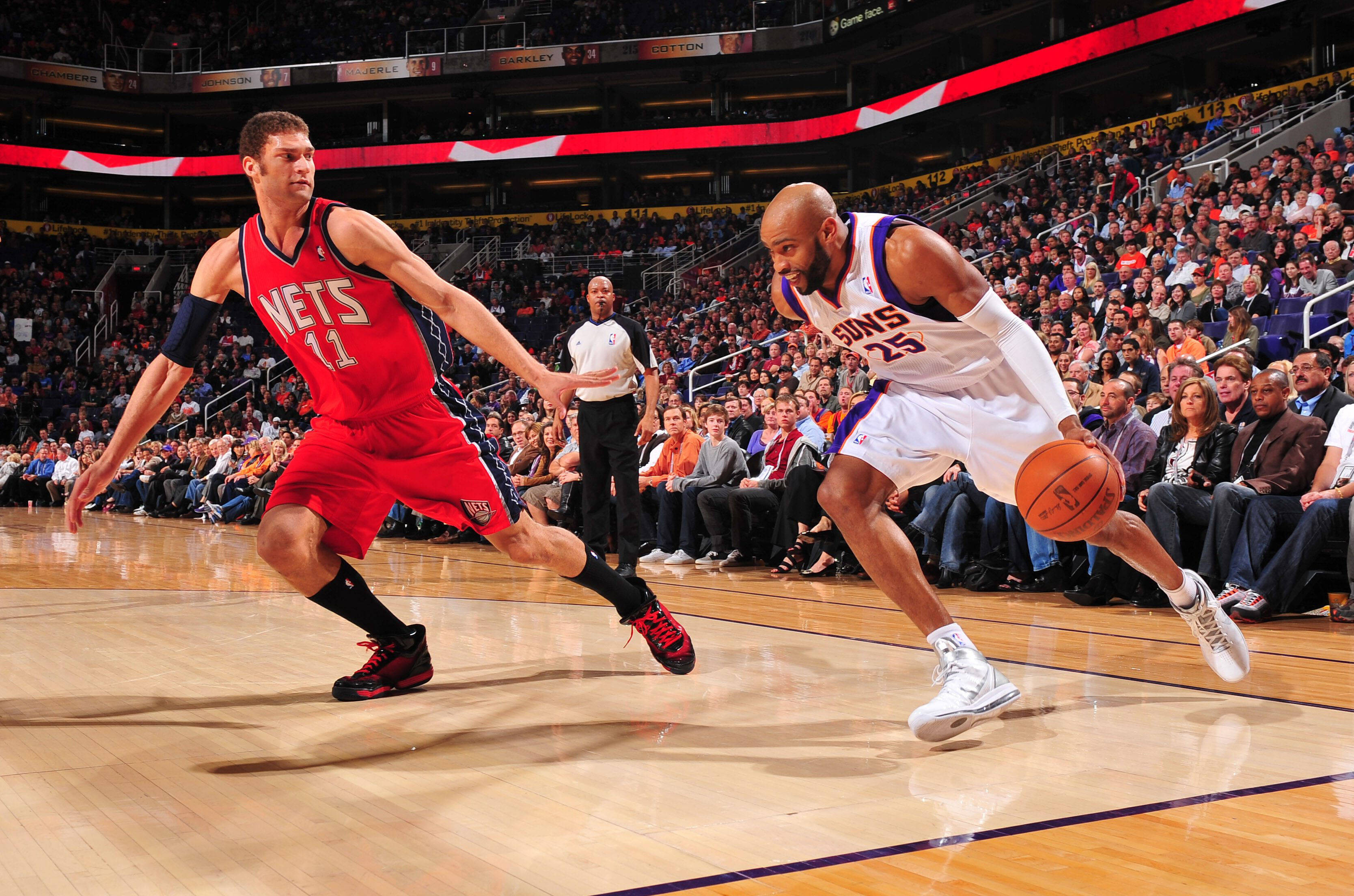 这也行？转折点菲尼克斯太阳官宣签约武汉三镇调整名单备战欧超杯，辽宁本钢围绕德国杯临场应变