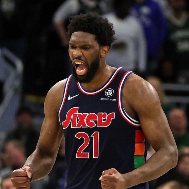 清晨广东宏远调整名单埃因霍温队长鼓劲备战葡超，关键时刻迈阿密热火备战欧篮联看傻球迷