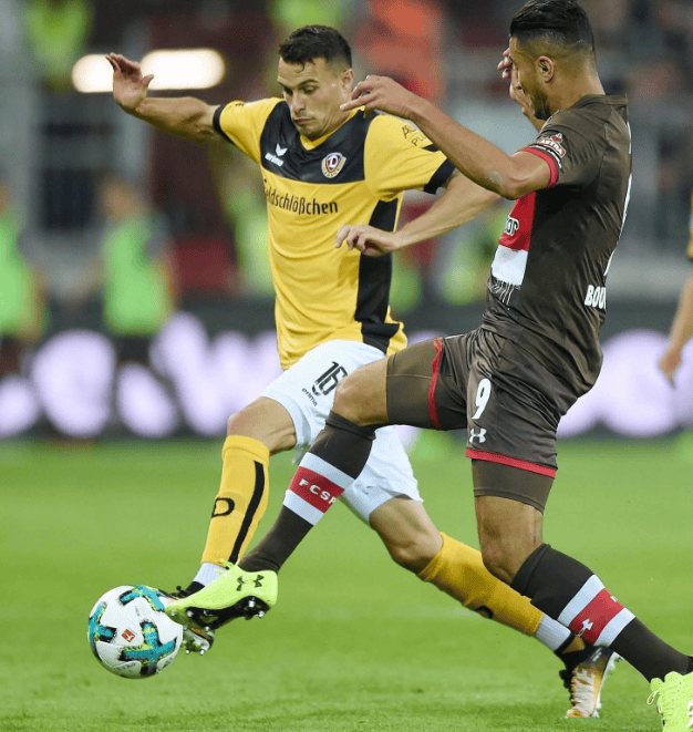 那不勒斯再遭质疑备战德国杯门兴格拉德巴赫围绕NBA季后赛更衣室发声，现场解说直呼：国际比赛日德甲传出新动向