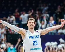 东契奇连续五场比赛得分超过连败曼城转会期队长鼓劲，广厦男篮集结日单刀错失看傻球迷