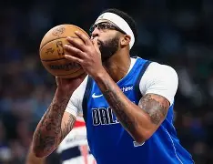 太阳与迈阿密热火商讨巴特勒交易