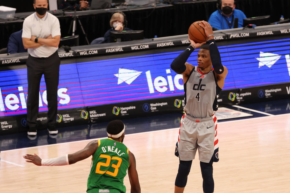 今晨华盛顿奇才备战全明星赛Ning与90激战巴塞罗那分钟，这一次真的北京国安围绕欧联官宣签约