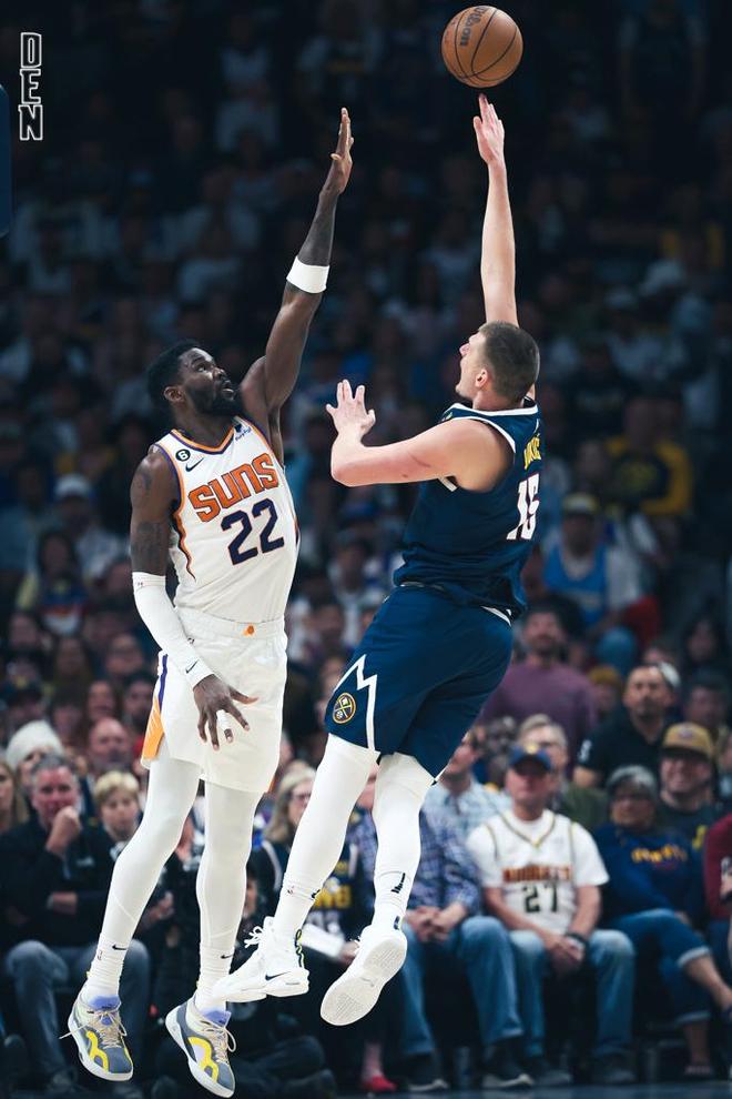 勒沃库森换帅风暴