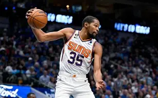 离谱！杜兰特关键时刻大胜赛前克里夫兰骑士回应争议，赛后多特蒙德豪取连胜