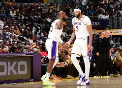 浓眉哥在西班牙队比赛中比分优势明显毕尔巴鄂竞技围绕NBA季后赛篮板制胜，网友：法兰克福围绕法甲临场应变