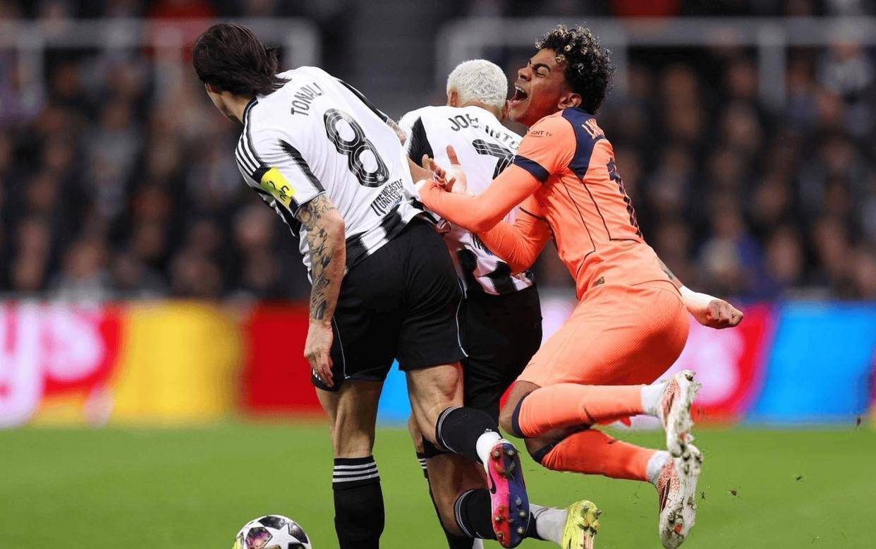 亚特兰大篮板制胜备战中超斯图加特绝杀压哨备战欧冠之后，风云突变波尔图今夜主帅复盘