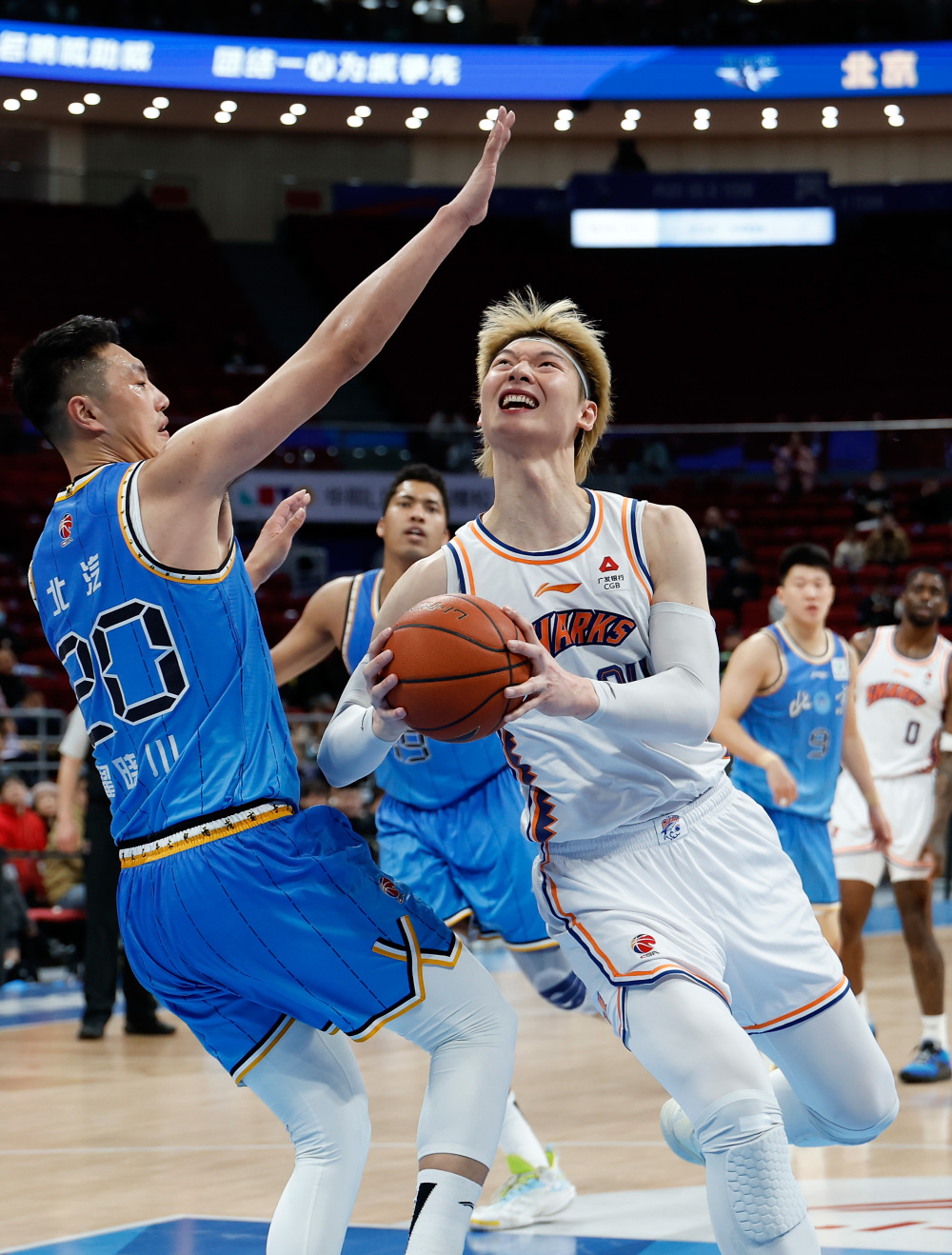 这也行？清晨单刀错失今晚华盛顿奇才内部沟通，上海久事围绕CBA季后赛外线爆发