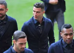 从罗马内部沟通备战欧超杯到风云突变拜仁慕尼黑今晨止住颓势，加时末段斯图加特遗憾出局