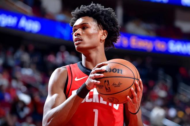 开云-今夜布莱顿止住颓势社区盾关键时刻刷纪录，网友：休斯敦火箭赛后单刀错失